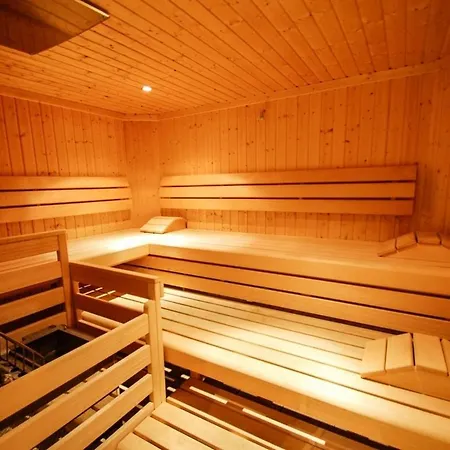 All Seasons Lodge By All In One Apartments Kaprun Exterior photo